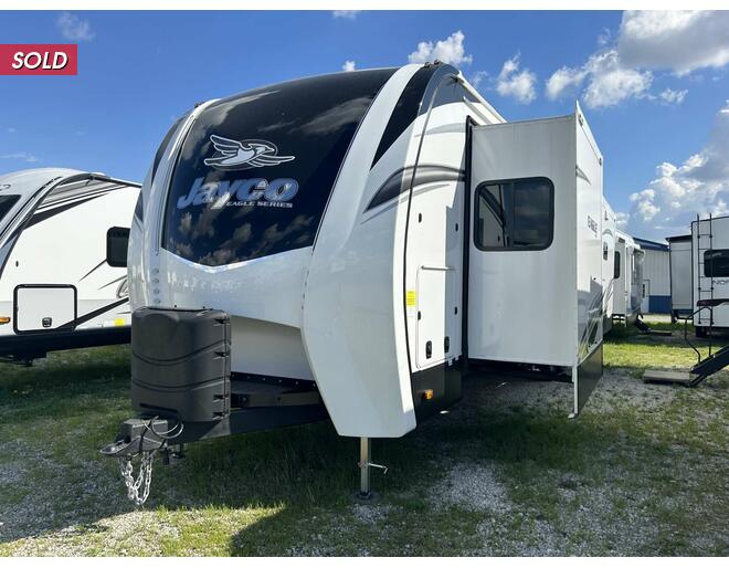 2023 Jayco Eagle 330RSTS Travel Trailer at Kuhl's Trailer Sales STOCK# 2040 Photo 3