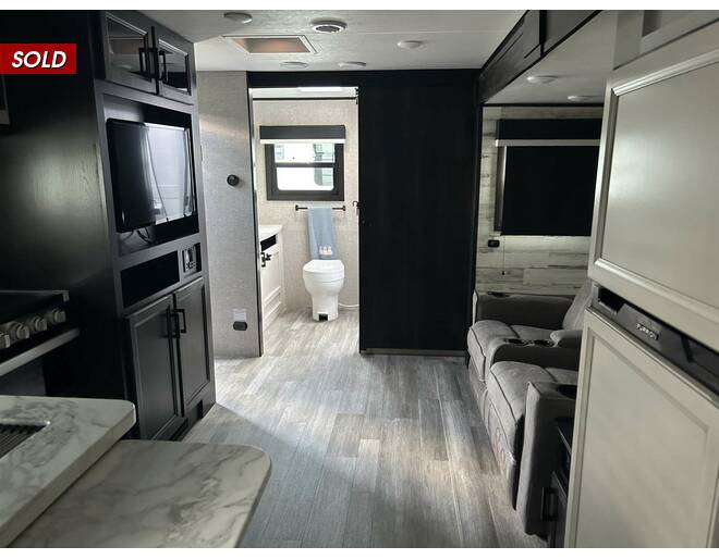 2023 Jayco Jay Feather 22RB Travel Trailer at Kuhl's Trailer Sales STOCK# 2042 Photo 8