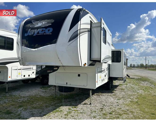 2023 Jayco Eagle HT 28.5RSTS Fifth Wheel at Kuhl's Trailer Sales STOCK# 2043 Photo 3