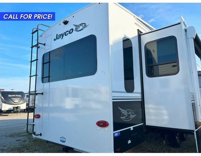 2024 Jayco Eagle 321RSTS Fifth Wheel at Kuhl's Trailer Sales STOCK# 2063 Photo 4